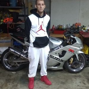 Meet your Posher, Corey